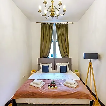 Strzelecka 34 4* Suchy Las