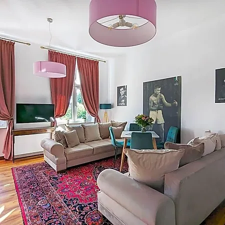Hotel Strzelecka 34